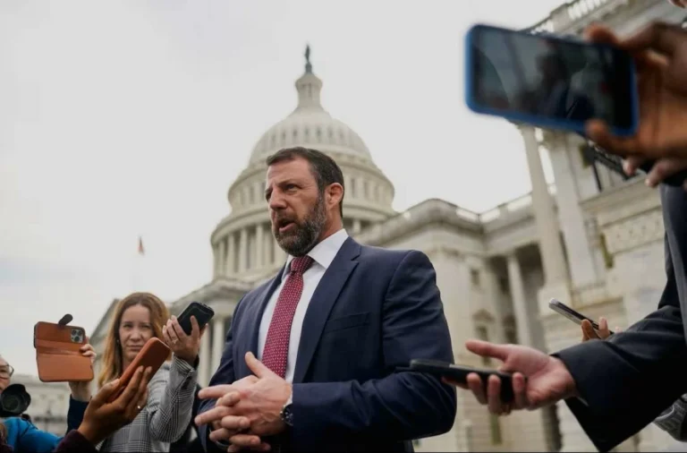 US Senate Confirms Mullin as DHS Chief to End Budgetary Gridlock