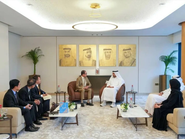 Dubai Chambers discusses enhancing bilateral trade and investment with the Ambassador of Indonesia to the UAE